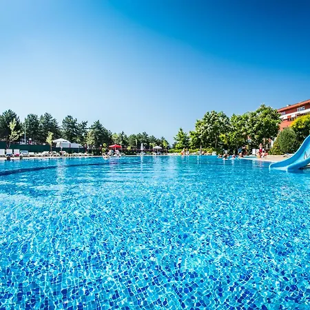 Green Fort Noks Lägenhet Slăntjev Brjag