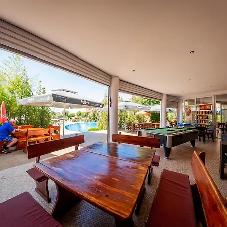 грийн форт нокс Апартамент